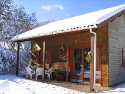 Les Chalets De La Vigne Grande Saint-Floret エクステリア 写真